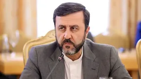 فیلم| کنایه غریب‌آبادی به آمریکا؛ اگر هرمز را مین‌زدایی کردید، پس چرا عبور نمی‌کنید؟