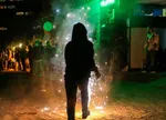 قتل به خاطر یک ترقه / سلاخی داماد خانواده در خیابان
