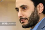 دولت قبل بی تفاوت و خسته بود؛ تبلور ادبش هم که در رسانه‌های حامی‌اش دیده می‌شود