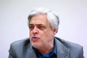توییت جنجالی محمد مهاجری درباره مخالفان بازگشایی اینترنت