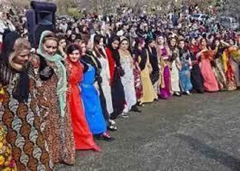 فیلم | جشن استقبال از نوروز در بوکان