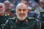 مسئولین به وعده‌ی این و آن اعتماد نکنند/ انتقام از آمران و قاتلان سردار سلیمانی قطعی است