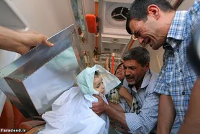 عکس/ محمدرضا گلزار در کنار صدام