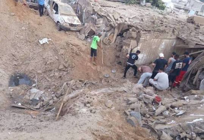 فیلم| ذوق‌زدگی سلطنت‌طلبان از حملات آمریکا به جنوب کشور