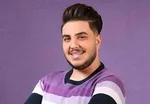 آقای خواننده دست فرمون خود را محک می‌زند