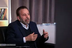 فیلم | محمود واعظی: از دوران  احمدی نژاد ادبیات سیاسی در ایران تغییر کرد و زبان تخریب و تهدید و حذف افراد جای آن را گرفت / بعد از تهدید دولت، حاکمان شروع به تهدید مردم کردند