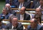 ظریف و اوباما با هم دست دادند