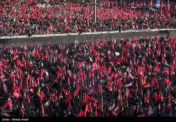 تصاویر| مراسم وداع با قائد شهید امّت روز دوم