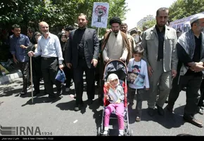 تصاویر/فرزند رهبر انقلاب در مراسم یادبود مرحوم شایانفر