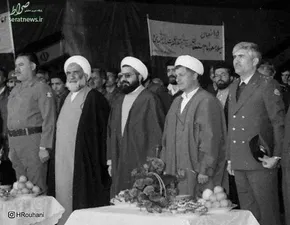 عکس/ پیکر 60 شهید دانش‌آموز در بمباران ۲۰ دی‌ماه ۶۵