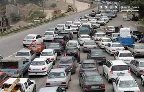 فیلم | ایجاد ترافیک با خودروهای مدل بالا در جادهای کشور