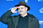 بی‌احترامی بحرینی‌ها به پرچم ایران