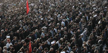 تصاویر| نماز بر پیکر رهبر شهید انقلاب به امامت آیت‌الله جوادی آملی اقامه شد