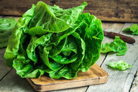 هرگز این ماده غذایی را نشسته نخورید | هشدار جدی بهداشتی!