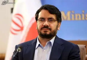 فیلم/ فرد معترض در حضور وزیر راه فریاد زد: بعد از ۴سال به من می‌گویید یک میلیارد تومان بده! من اگر یک میلیارد داشتم منت شما را می‌کشیدم؟!