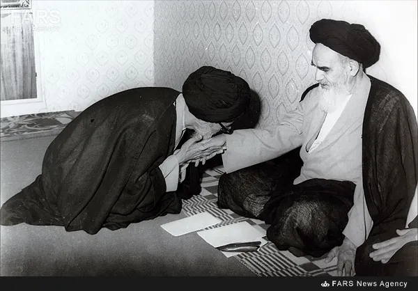 قم، شهید آیت الله سید محمدعلی قاضی طباطبایی در آخرین دیدار با امام خمینی - 1358