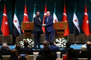 فیلم | جولانی: اسرائیل نمی‌خواست نظام بشار اسد سقوط کند