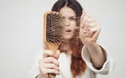 این کار‌ها عامل پنهان ریزش مو هستند