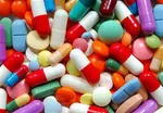کشف ۱۴ میلیارد ریال لاستیک احتکارشده در سراوان