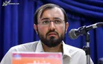 عکس/ سوال مدیرمسئول صراط؛ رابط قالی بافی‌ها با شبکه سعودی کیست؟