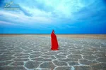 انتقاد یک مرجع تقلید از بی‌توجهی به دریاچه نمک قم