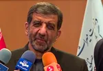 عکس/ بوسه وزیر بر دست مرمت‌گر گنبد سلطانیه