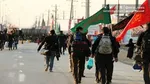 استقرار حشد شعبی برای تامین امنیت زائران در جاده نجف – کربلا