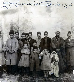 فیلم / فیلمی دیده نشده از سفر احمد شاه قاجار (آخرین شاه قاجاریه) به انگلیس در سال ۱۲۹۸ هجرى شمسى