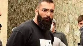 عکس/ واکسن زدن حمید صفت در زندان !