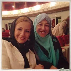 عکس/«شقایق دهقان» و تصویری تأثیرگذار از یک شهید