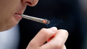 تصاویر| سیگار؛ هرروز بیشتر از دیروز