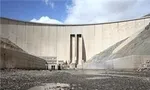 زاینده‌رود باز می‌شود