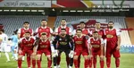 آزاد نبودم که پرسپولیس یا استقلال را انتخاب کنم