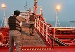تهاجم ترکیبی سپاه به ناوگان پنجم آمریکا