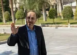 عکس / تعارف مُهر به ابراهیم رئیسی در نماز جمعه
