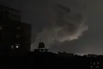حمله مُهره‌های امارات در یمن به یک مسجد به جرم دعا برای غزه!
