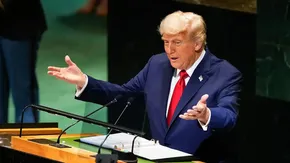 تنها دیپلمات ایرانی حاضر در هنگام سخنرانی ترامپ +عکس