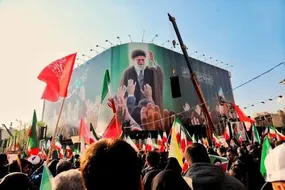 چرا حضور ملت در میدان از موشک‌ها برنده‌تر است؟