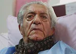فیلم/ عذرخواهی فرمانده انتظامی فارس از ساکنین یکی از محله‌های شیراز و تشویق مردمی که شاهد درگیری مسلحانه برای دستگیری قاتل و همدستش بودند