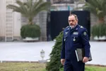 وزیر دفاع: صلح تحمیلی را نیز نمی‌پذیریم
