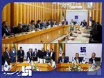 بازدید رئیس هیات مدیره و مدیرعامل سازمان منطقه آزاد قشم از غرفه بیمه سرمد