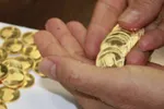 سکه امامی ۸۵ میلیون تومان؛ فاصله قیمت دولتی با بازار آزاد افزایش یافت