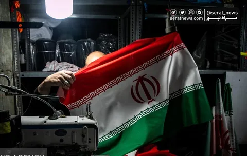 تصاویر| کارگاه جهادی دوخت پرچم ایران