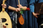 چراغ کنسرت‌ها روشن می‌شود