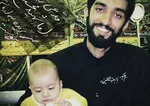 پدر شهید حججی: نذرش بوسیدن پای پدر و مادر بود