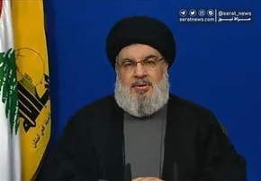 عکس/سید حسن نصرالله در کنار مادرش