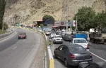 ترافیک سنگین در محور کرج ـ چالوس/ توقف مقطعی خودرو‌ها