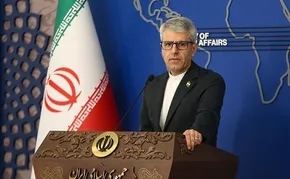 تصاویر| تشییع پیکر شهدای تجاوز آمریکایی - صهیونی در لامرد