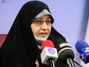 فیلم / کنایه کارشناس صدا و سیما به انسیه خزعلی: جای رئیسی بودم عزلش می‌کردم