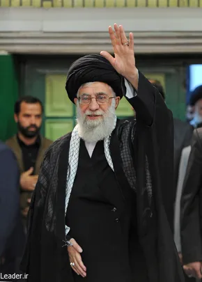 تصاویر/ آیین پولکه‌گردانی در عجب شیر